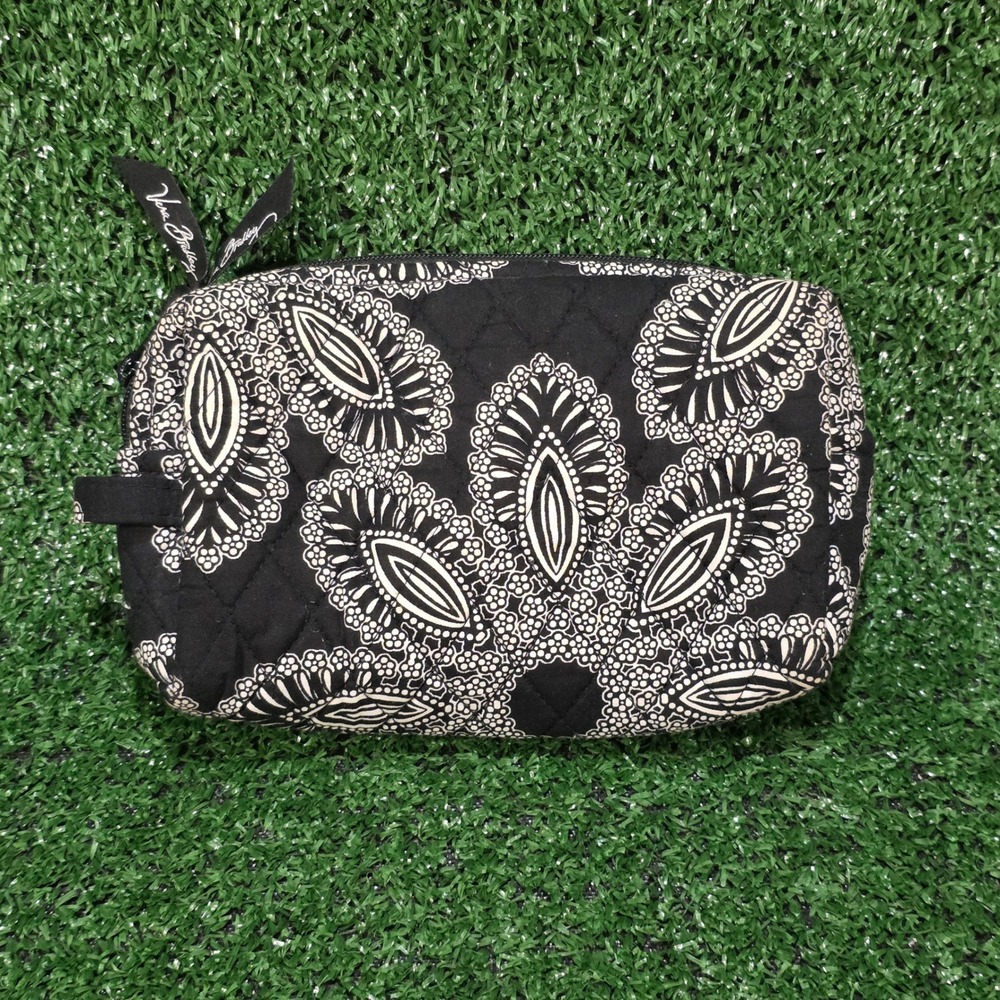 Vera Bradley Cosmetic Bag in Blanco Bouquet